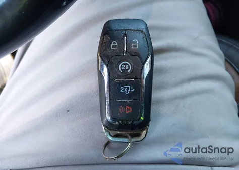 2016 Ford F-150 Limited z USA, uszkodzony, nr VIN 1FTEW1EG6GFC53167